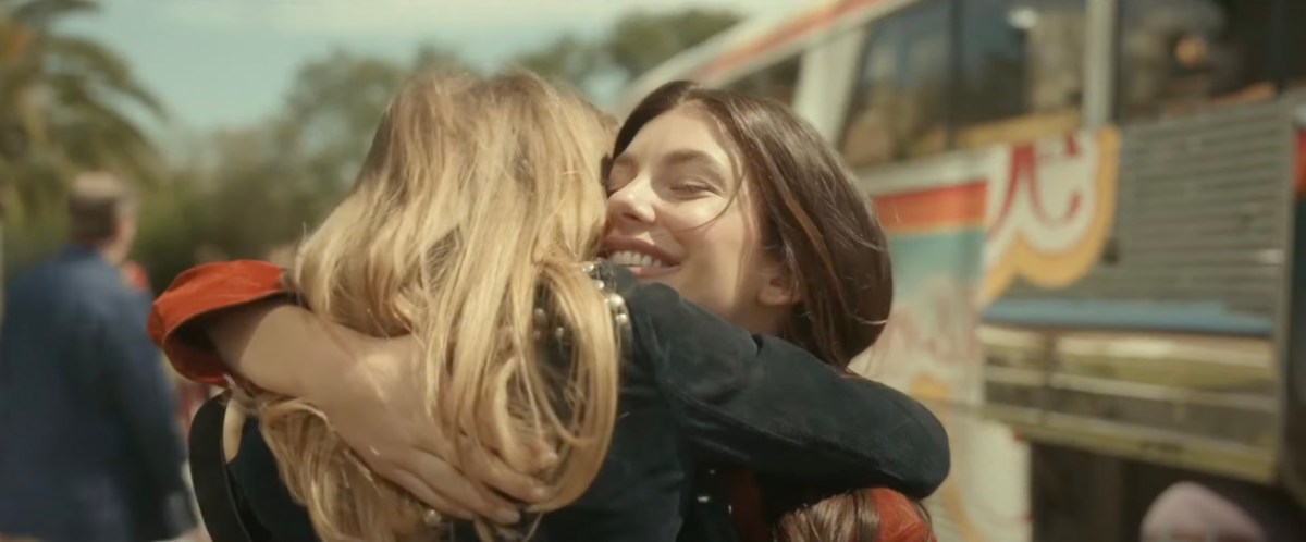 Karen and Camila wish each other luck on the tour.