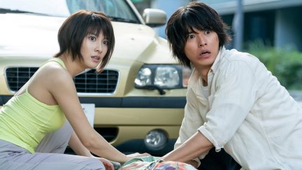 Tao Tsuchiya and Kento Yamazaki as Usagi and Arisu in Alice in Borderland (Netflix)