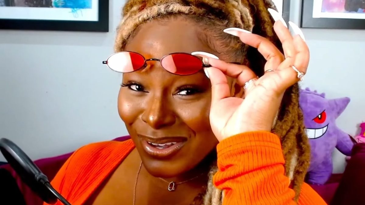 Olayemi Olurin on her Youtube channel intro. 