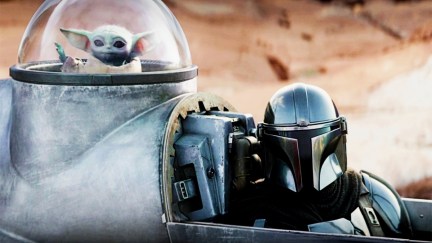 Pedro Pascal as Din Djarin and Grogu leaving in a ship in The Mandalorian