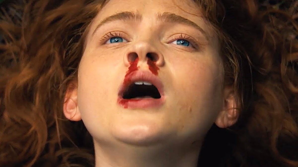 Ziggy Berman bleeding from her nose in Fear Street Part 2: 1978