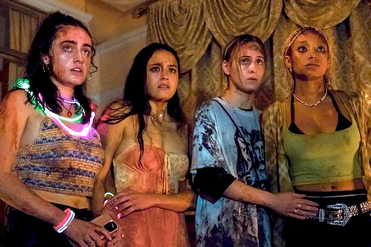 Four friends in Bodies Bodies Bodies.