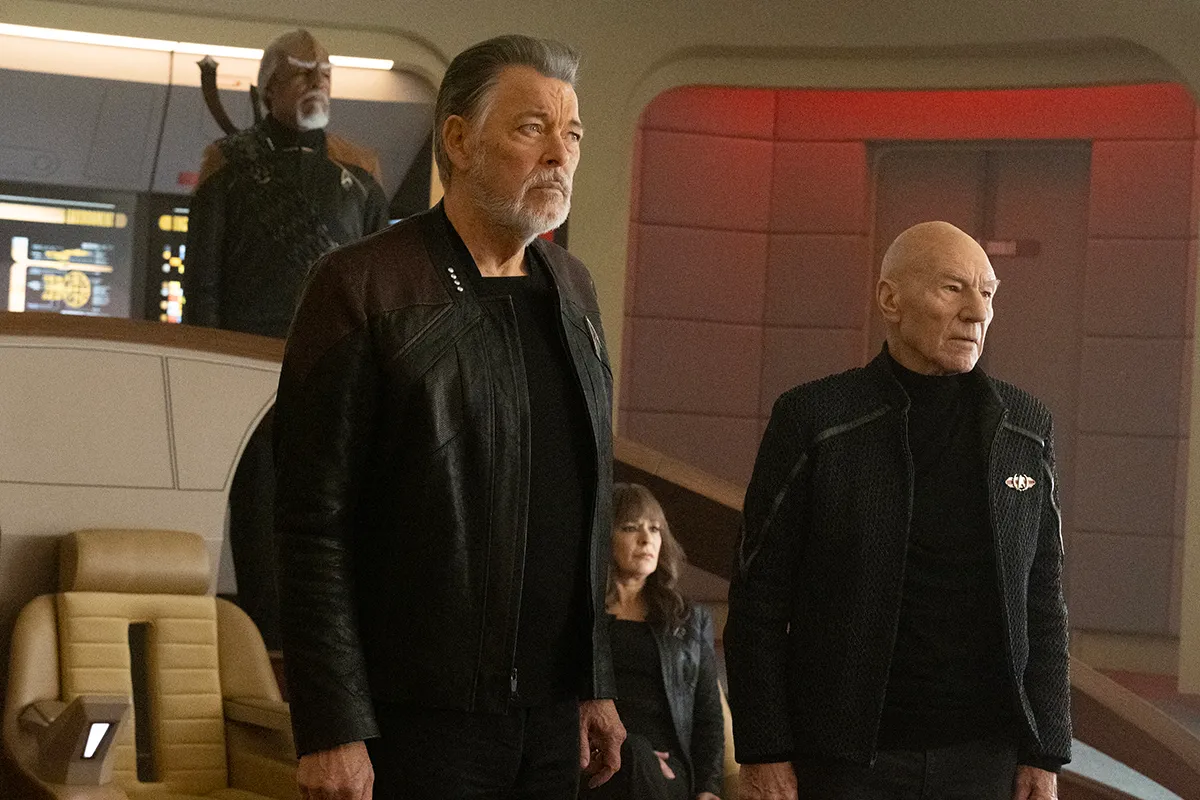 Picard and Riker together on the bridge