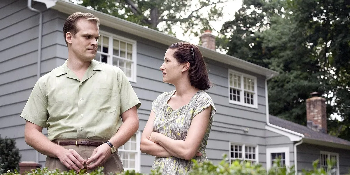 David Harbour as Shep Campbell in Revolutionary Road