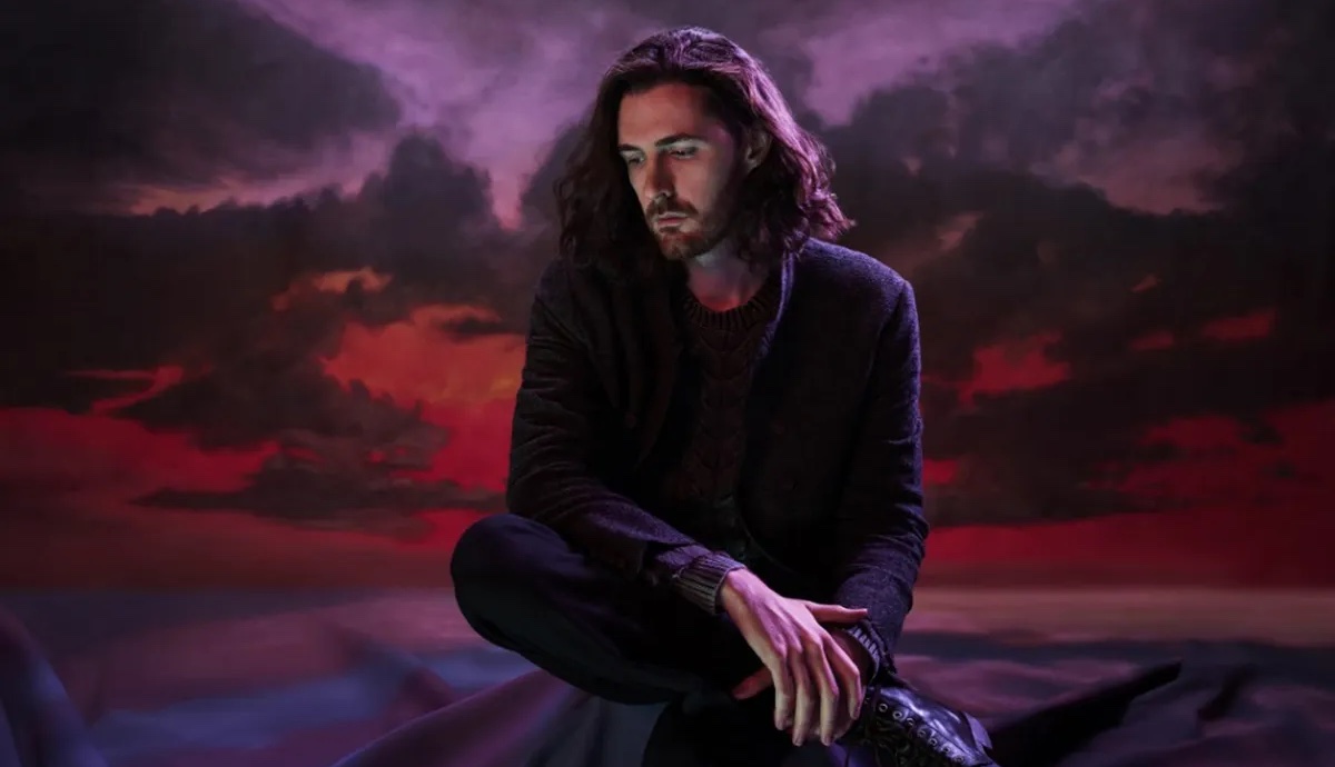 A picture of Hozier from the promotional shoots for his new album Unreal Unearth
