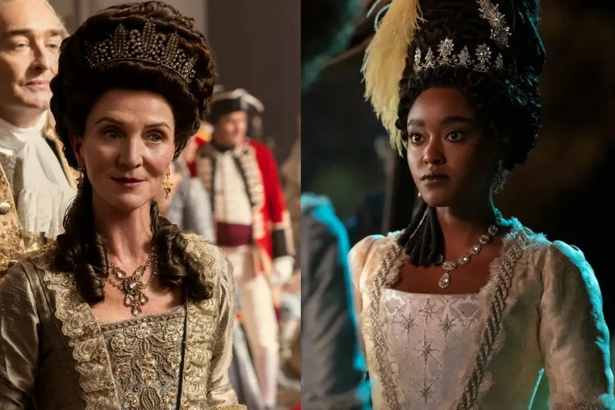 Younger Lady Danbury (played by Arsema Thomas) and the Queen consort, a.k.a. King George’s mother, Princess Augusta (played by Michelle Fairley).
