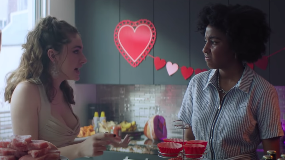 Ayo Edebiri and Rachel Sennott tackle singledom in this miniseries.