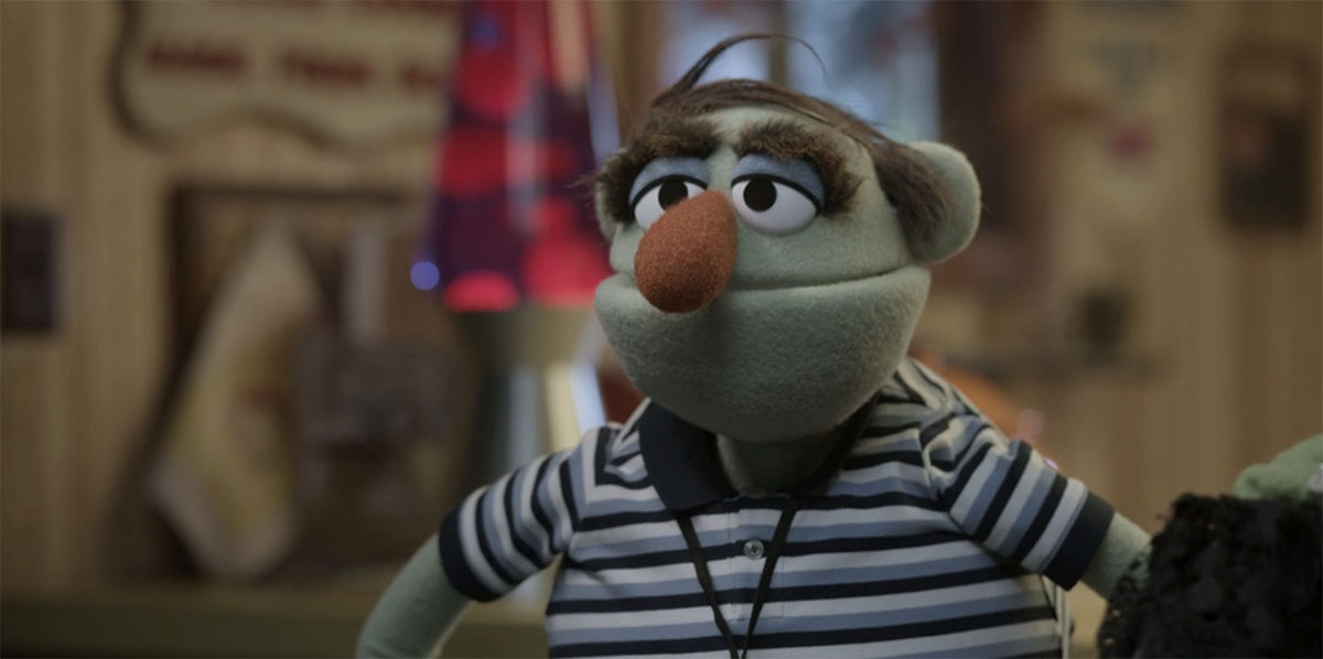 David Bizzaro as Mr. Teeth