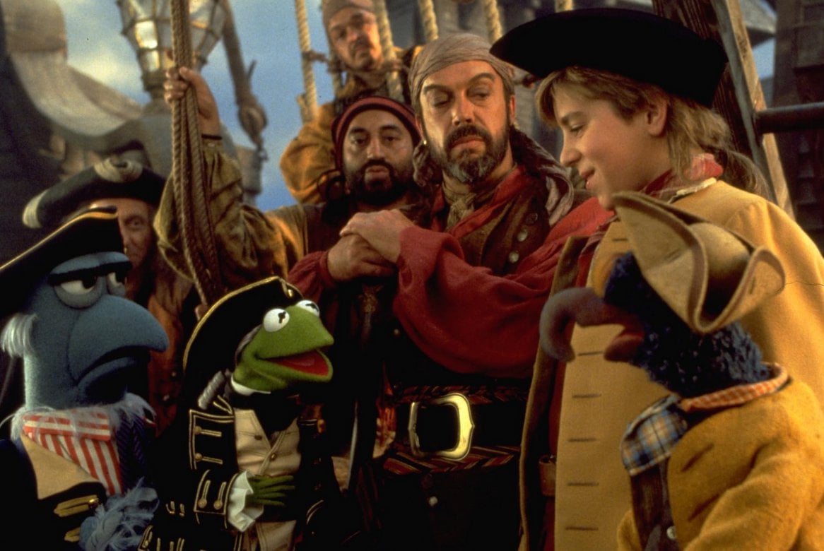 Sam the Eagle, Kermit the Frog, Tim Curry as Long John Silver, Kevin Bishop as Jim Hawkins, and The Great Gonzo (Disney)