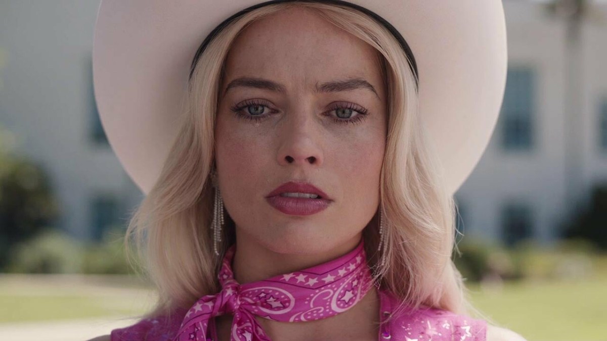 Margot Robbie's Barbie crying in 'Barbie'