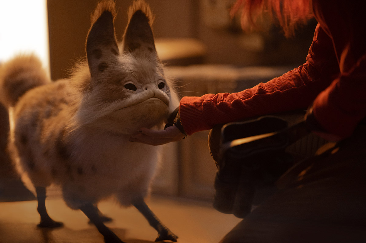 (L-R): A Loth-cat and Sabine Wren (Natasha Liu Bordizzo) in Lucasfilm's STAR WARS: AHSOKA, exclusively on Disney+. ©2023 Lucasfilm Ltd. & TM. All Rights Reserved.