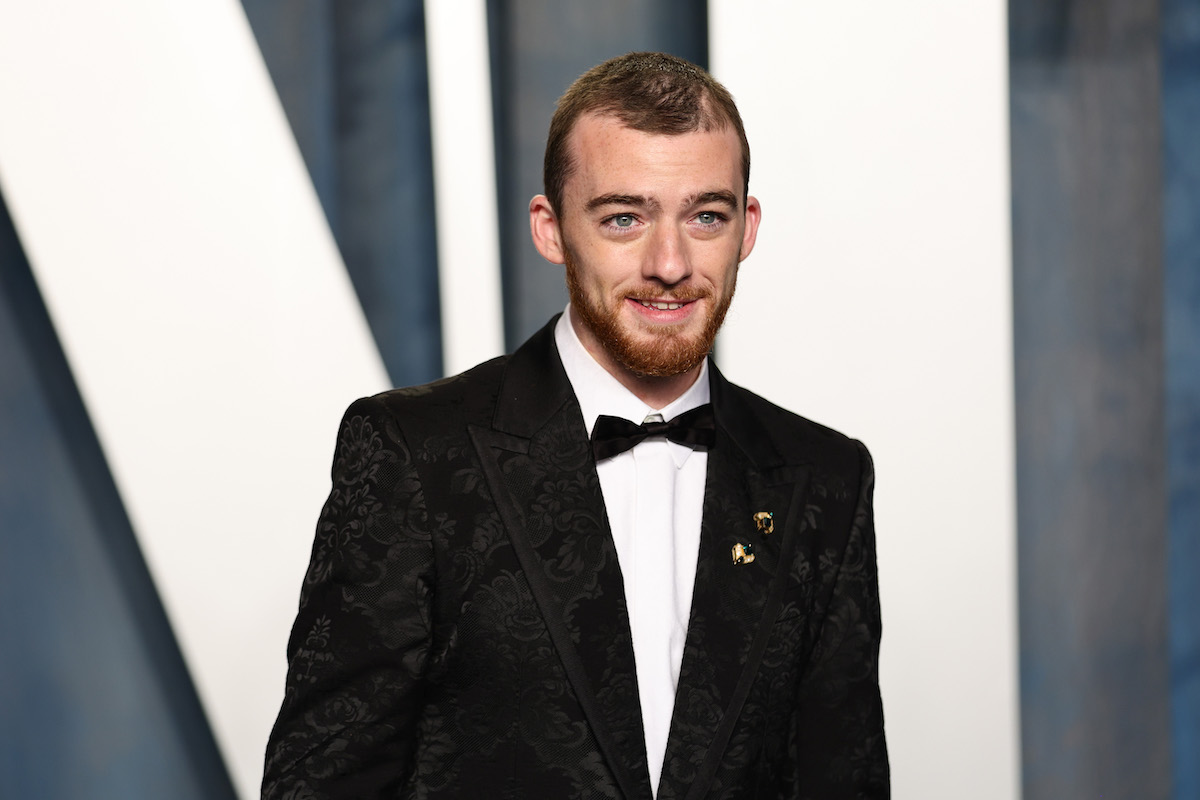BEVERLY HILLS, CALIFORNIA - MARCH 27: Angus Cloud attends the 2022 Vanity Fair Oscar Party hosted by Radhika Jones at Wallis Annenberg Center for the Performing Arts on March 27, 2022 in Beverly Hills, California. (Photo by Dimitrios Kambouris/WireImage)