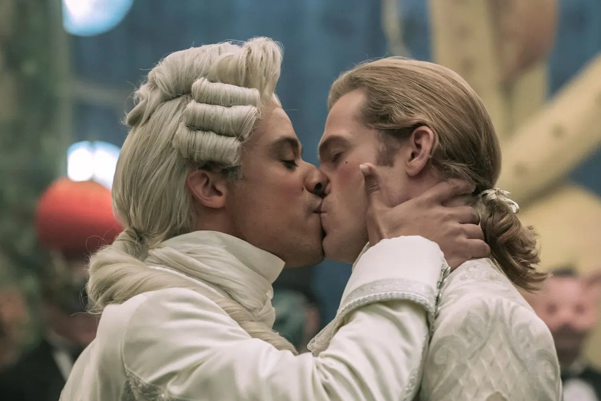 Jacob Anderson as Louis de Pointe du Lac and Sam Reid as Lestat de Lioncourt