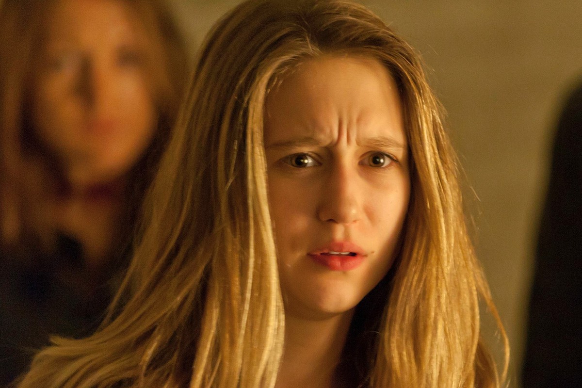 Violet Harmon (Taissa Farmiga) with a fearful look on her face in "American Horror Story: Murder House"