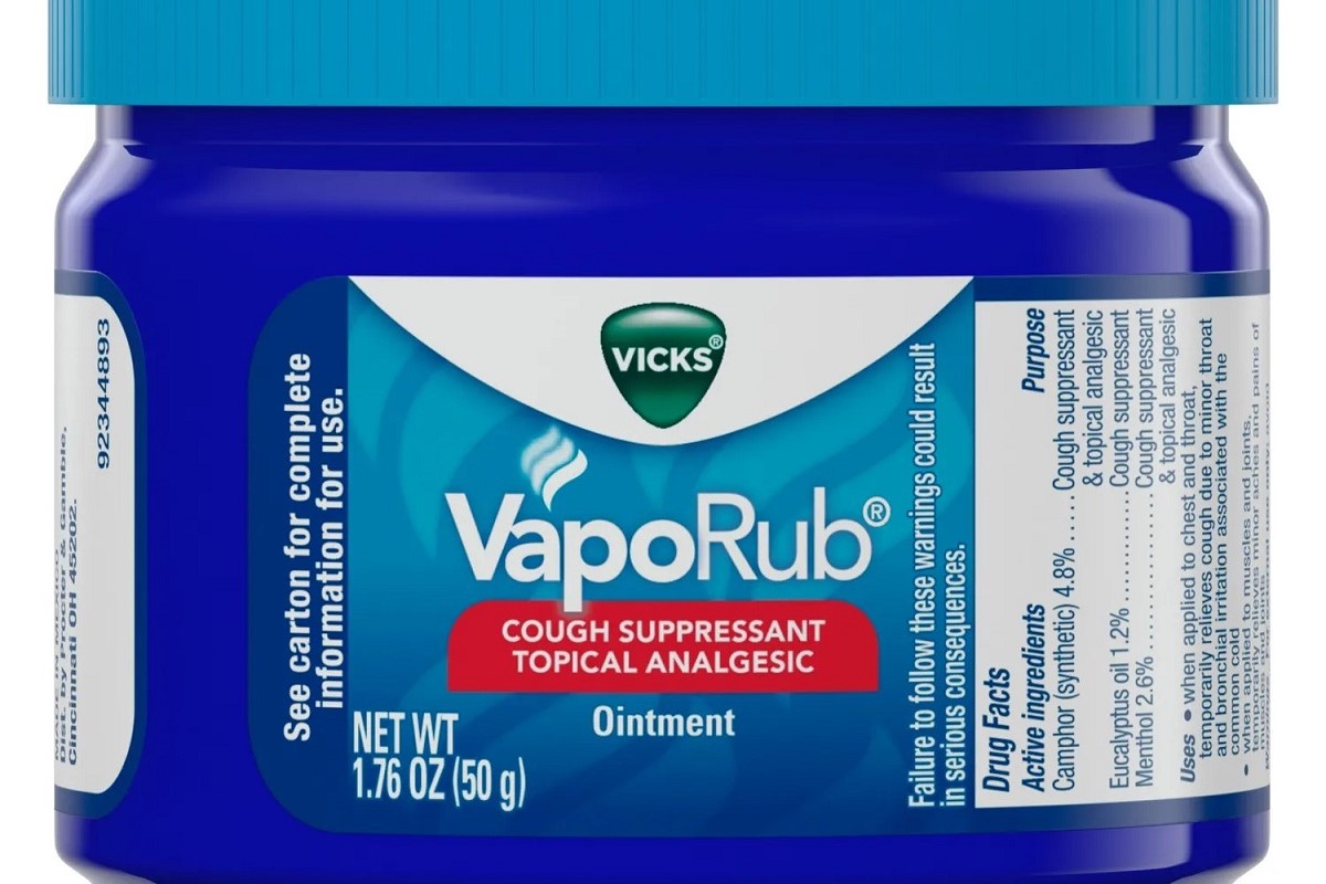 A tub of Vicks VapoRub ointment
