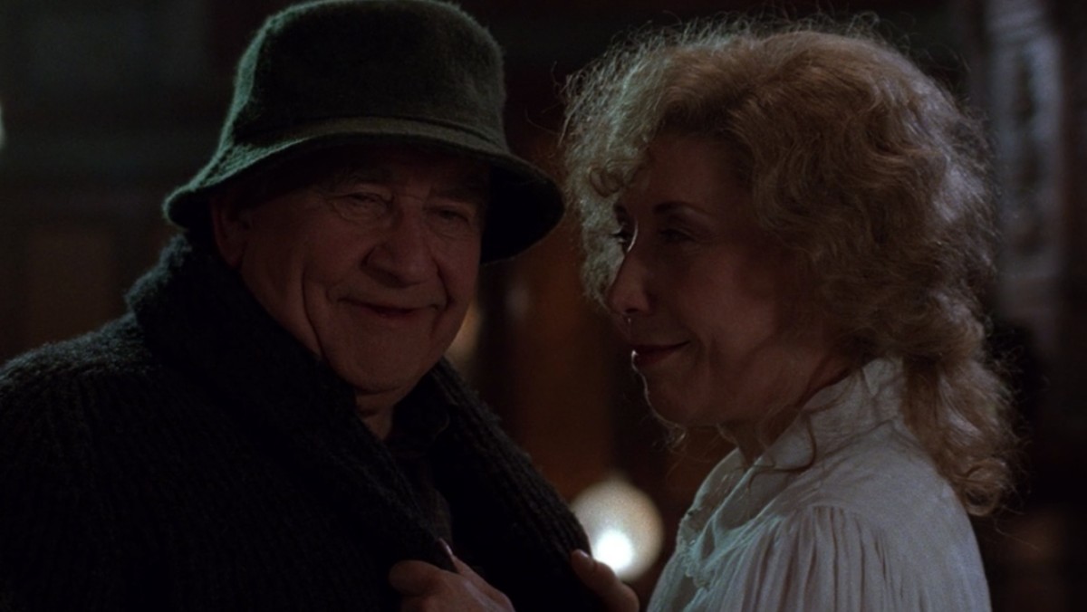 Ed Asner and Lily Tomlin guest starring in "The X Files"