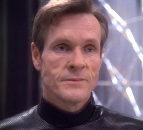 A screencap from Star Trek: Deep Space 9 of Luther Sloan.