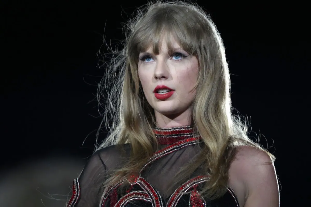Taylor Swift performs onstage during Taylor Swift | The Eras Tour at Levi's Stadium on July 28, 2023 in Santa Clara, California. She looks a bit unsure.