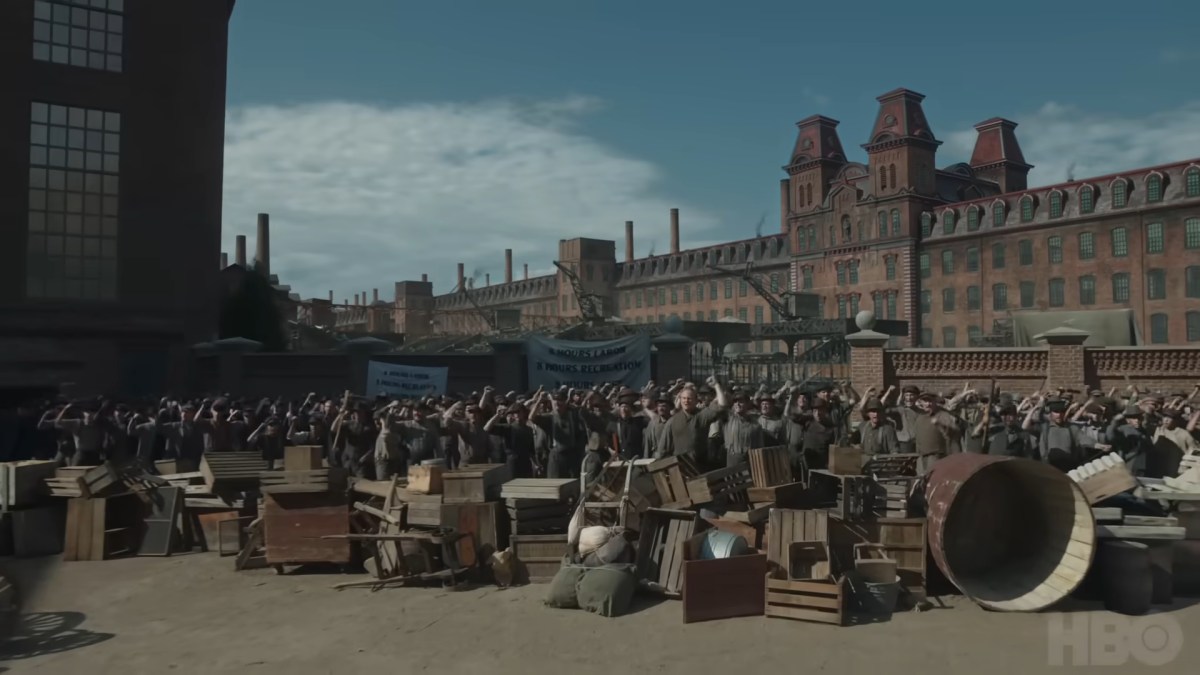 Mass of protesting workers demanding an 8 hour work day in 'The Gilded Age.'