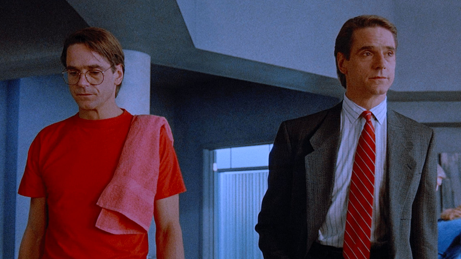 Identical adult twins (Jeremy Irons) in ‘Dead Ringers.’