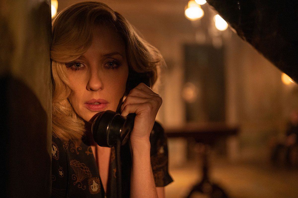 Kelly Reilly as Rowena Drake in 20th Century Studios' A HAUNTING IN VENICE.