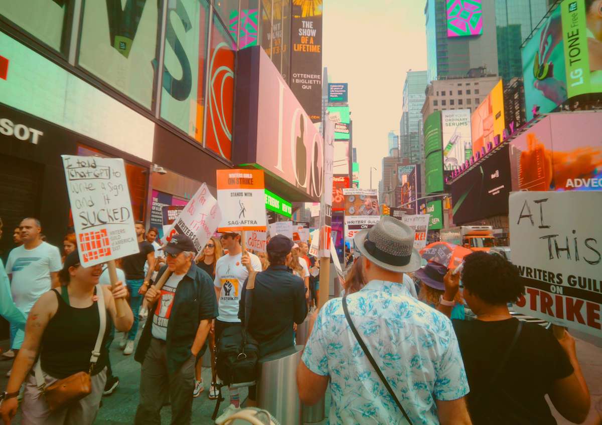 The WGA picket line for Trek day taken by Rachel Leishman