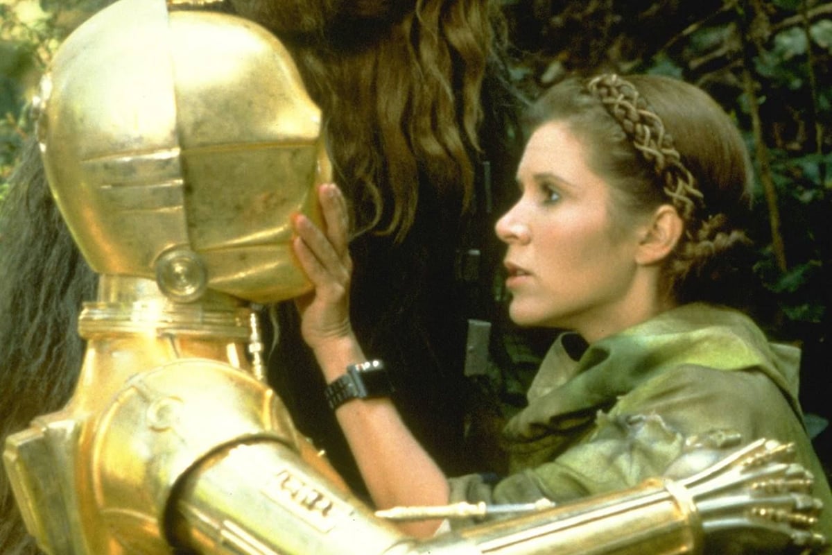 Leia Organa telling 3PO to be quiet in Return of the Jedi