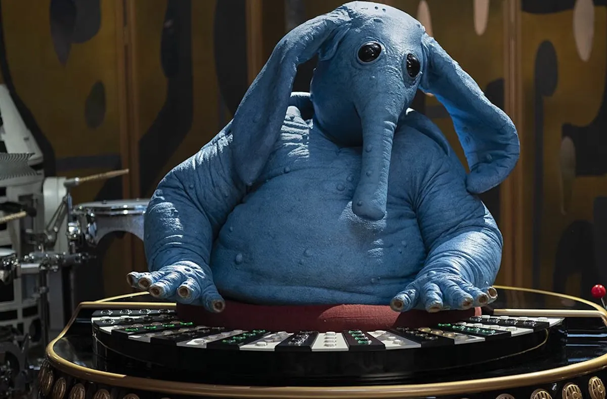 Max Rebo at his little stand in Star Wars