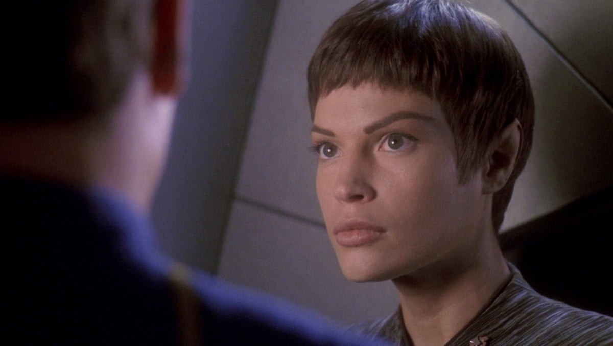 A screencap from the Star Trek: Enterprise episode 'Stigma", which shows T'Pol speaking to Captain Archer, who's just out of frame.