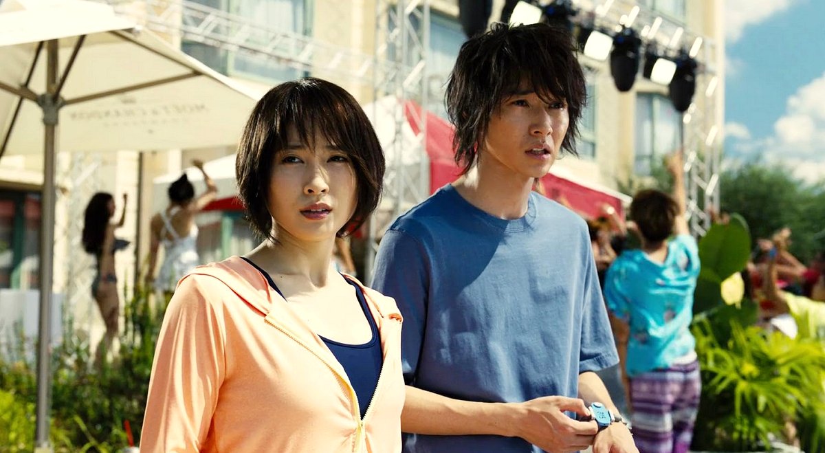 Tao Tsuchiya and Kento Yamazaki in 'Alice in Borderland'