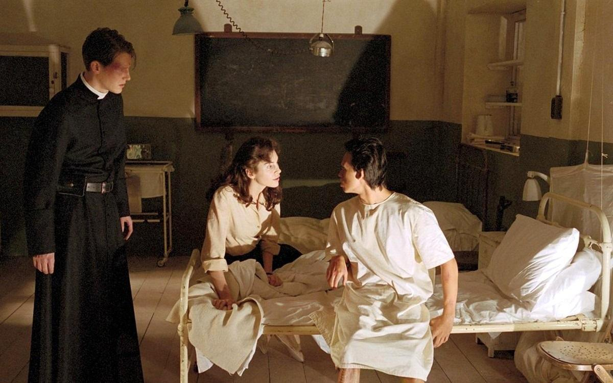 Dominion Prequel to the Exorcist