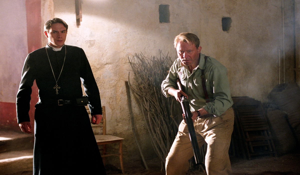 JAMES DÕARCY and STELLAN SKARSGARD "The Exorcist: The Beginning" (Images: Warner Bros.)