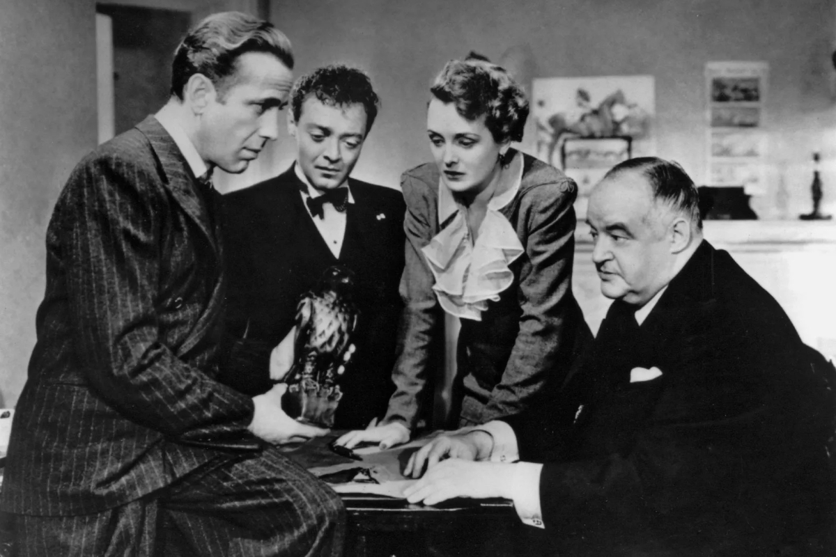 Humphrey Bogart Sam Spade Peter Lorre in The Maltese Falcon