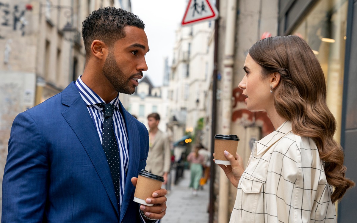 Lucien Laviscount as Alfie and Lily Collins as Emily Cooper in Emily in Paris