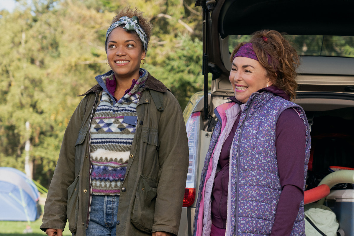 Antonia Thomas as Lisa in Still Up