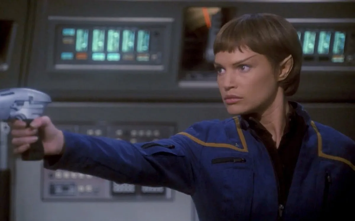 T'Pol in Starfleet uniform