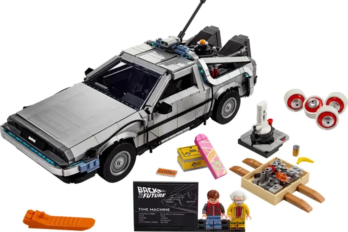 DeLorean time machine Back to the Future LEGO set