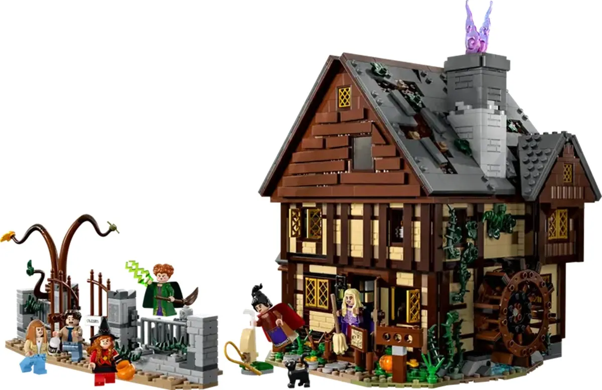 The Sanderson Sister's cottage from Hocus Pocus, in Lego form