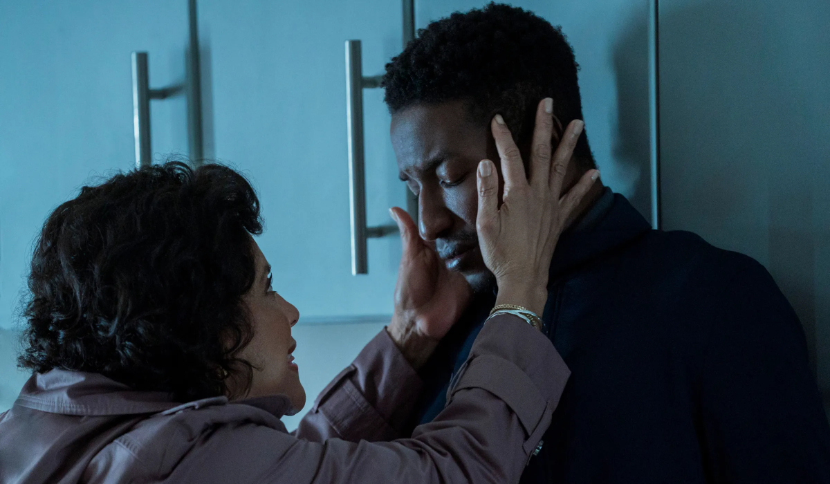 Mamoudou Athie and Phylicia Rashad in 'Black Box'