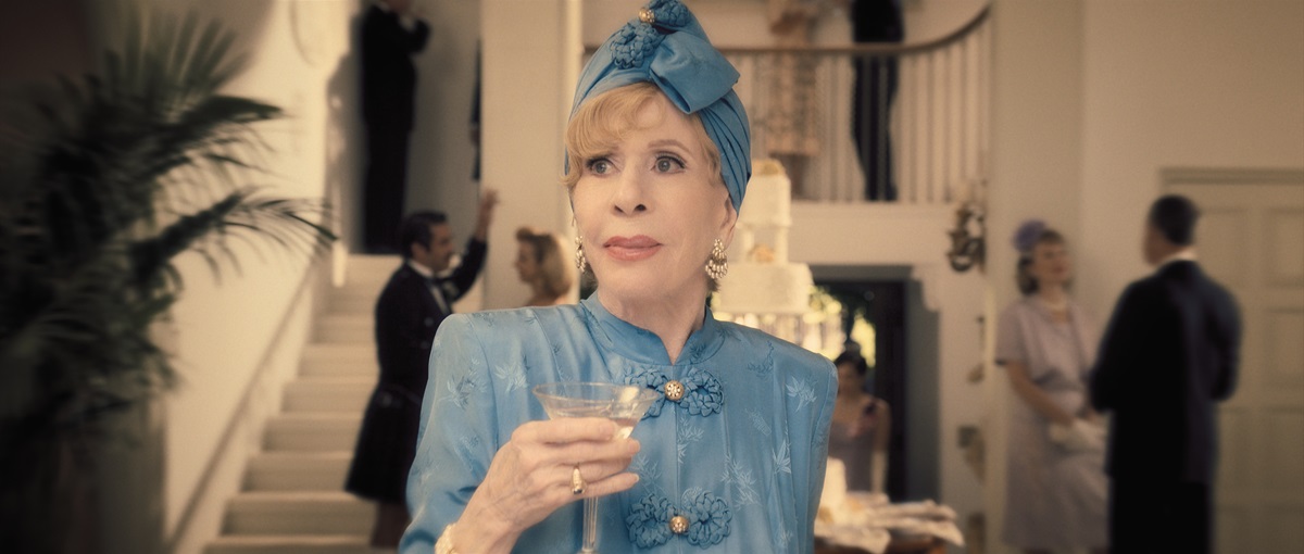 Carol Burnett sips a cocktail in Palm Royale
