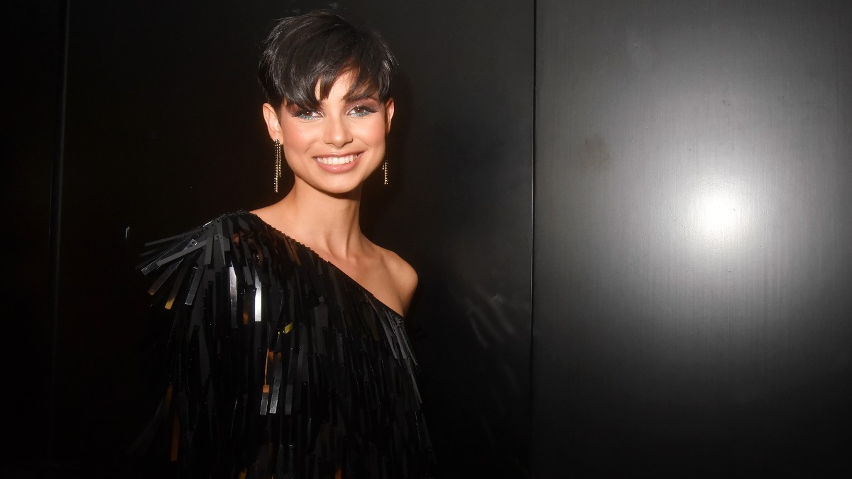 Eve Gilles attends Salon Du Chocolat 2023