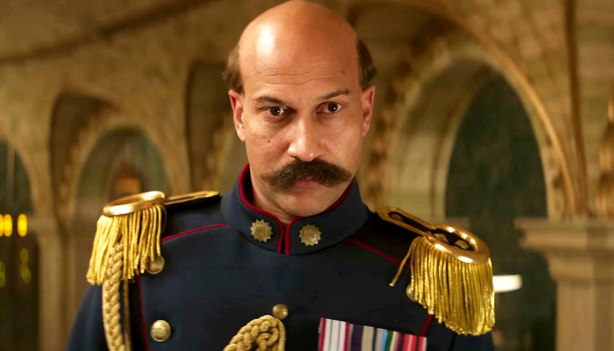 Keegan-Michael Key as Chief of Police in Wonka