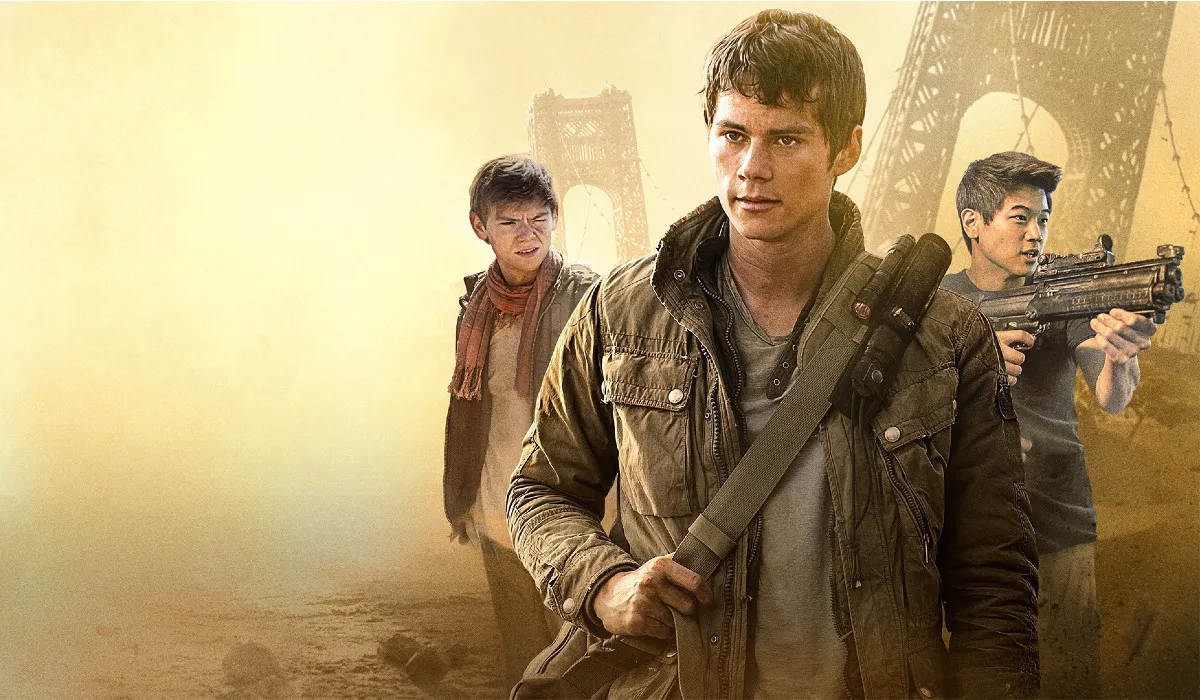Dylan O'Brien, Thomas Brodie-Sangster and Ki Hong Lee on a poster for Maze Runner: The Scorch Trials 
