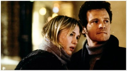 Renee Zellweger and Colin Firth cuddle up in 'Bridget Jones's Diary'.