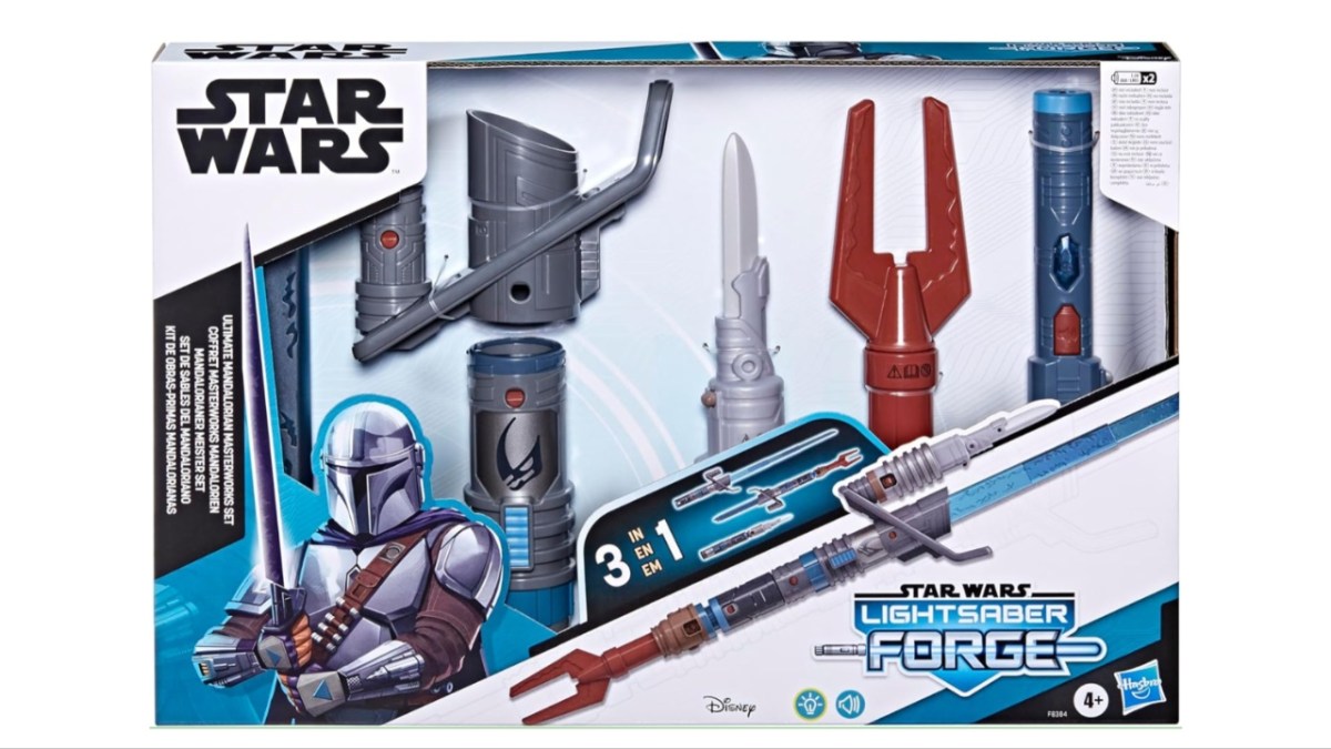 Star Wars Lightsaber Forge Ultimate Mandalorian Masterworks Set