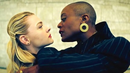 Chloë Grace Moretz as Flynne and T'Nia Miller as Cherise in The Peripheral