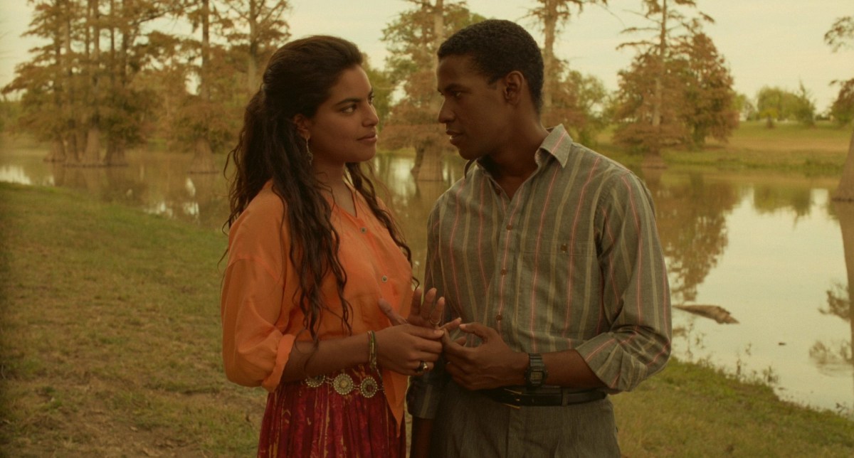 Scene from Mississippi Masala with Demetrius (Denzel Washington) and Mina (Sarita Choudhury). 