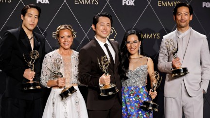 the cast of beef with their emmys