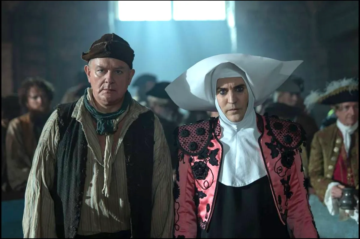 noel fielding and hugh bonneville in the completely made up adventures of dick turpin standing together in costume
