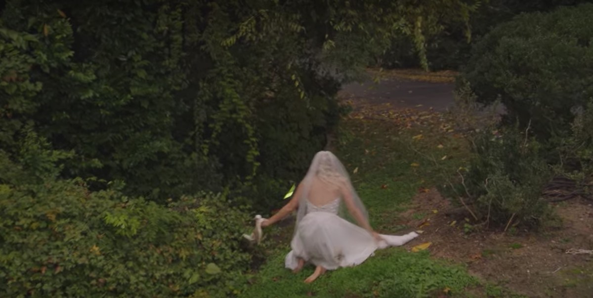 Love Is Blind season 1 Giannina running away